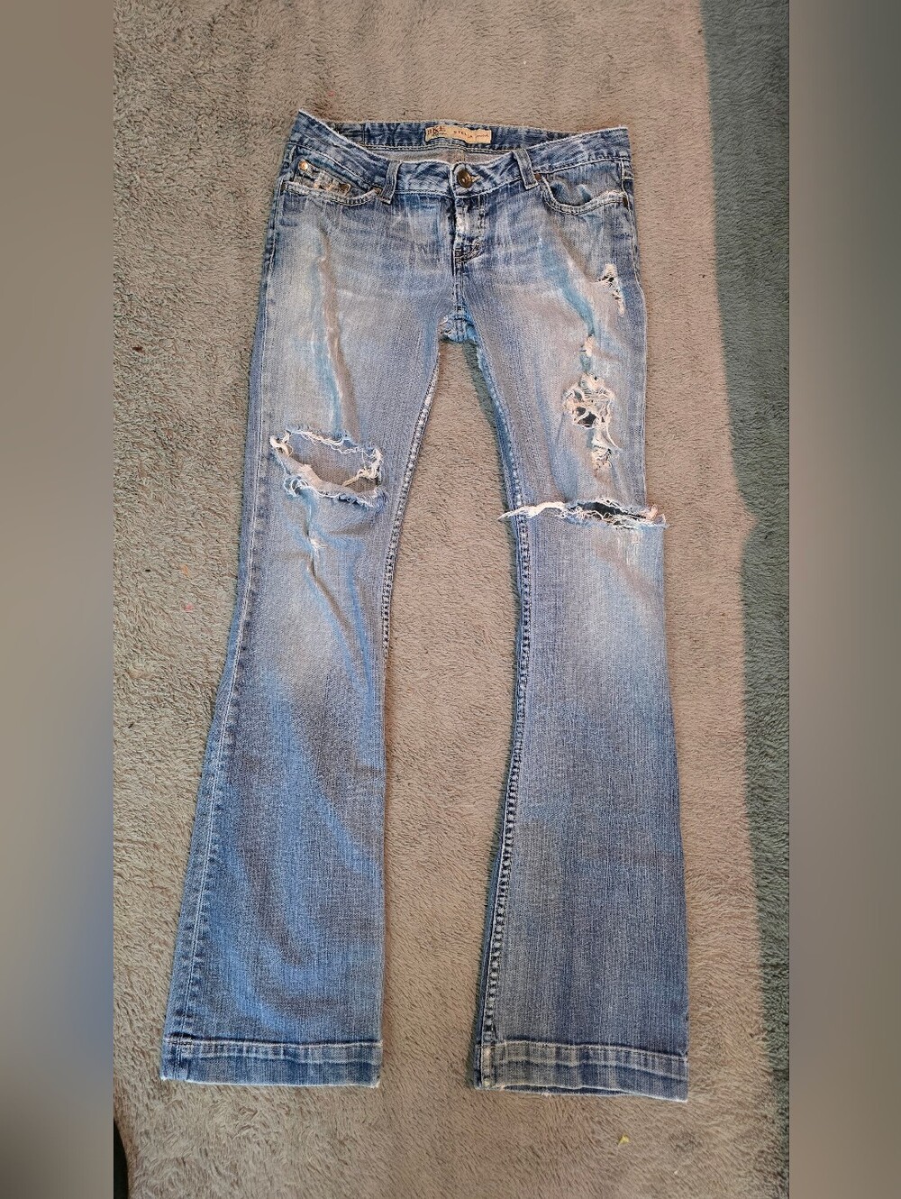 BKE Denim Stella Light Blue Low Rise Distressed Wide Leg Jeans